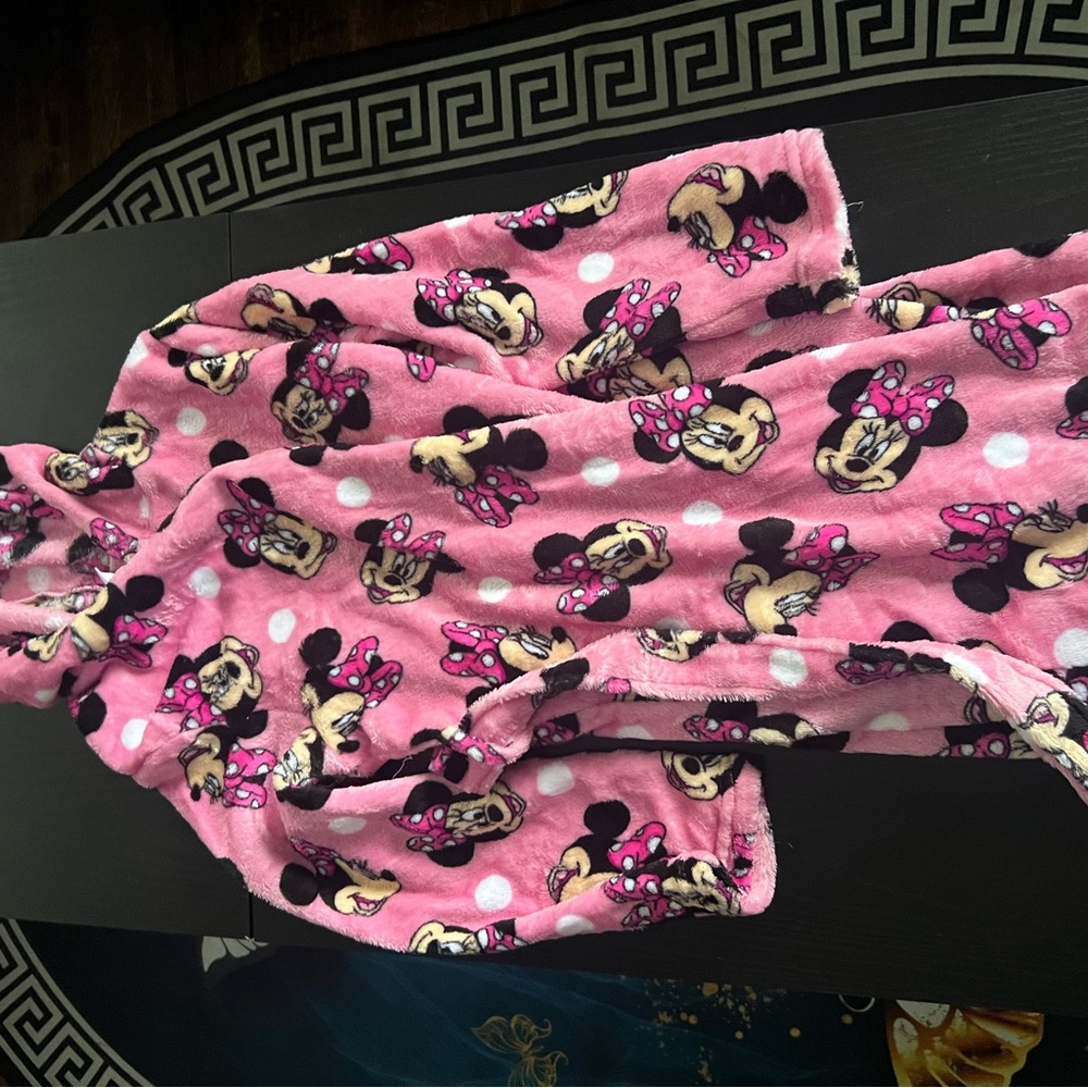 Minnie Mouse robe